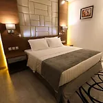 Diamond Tower Hotel