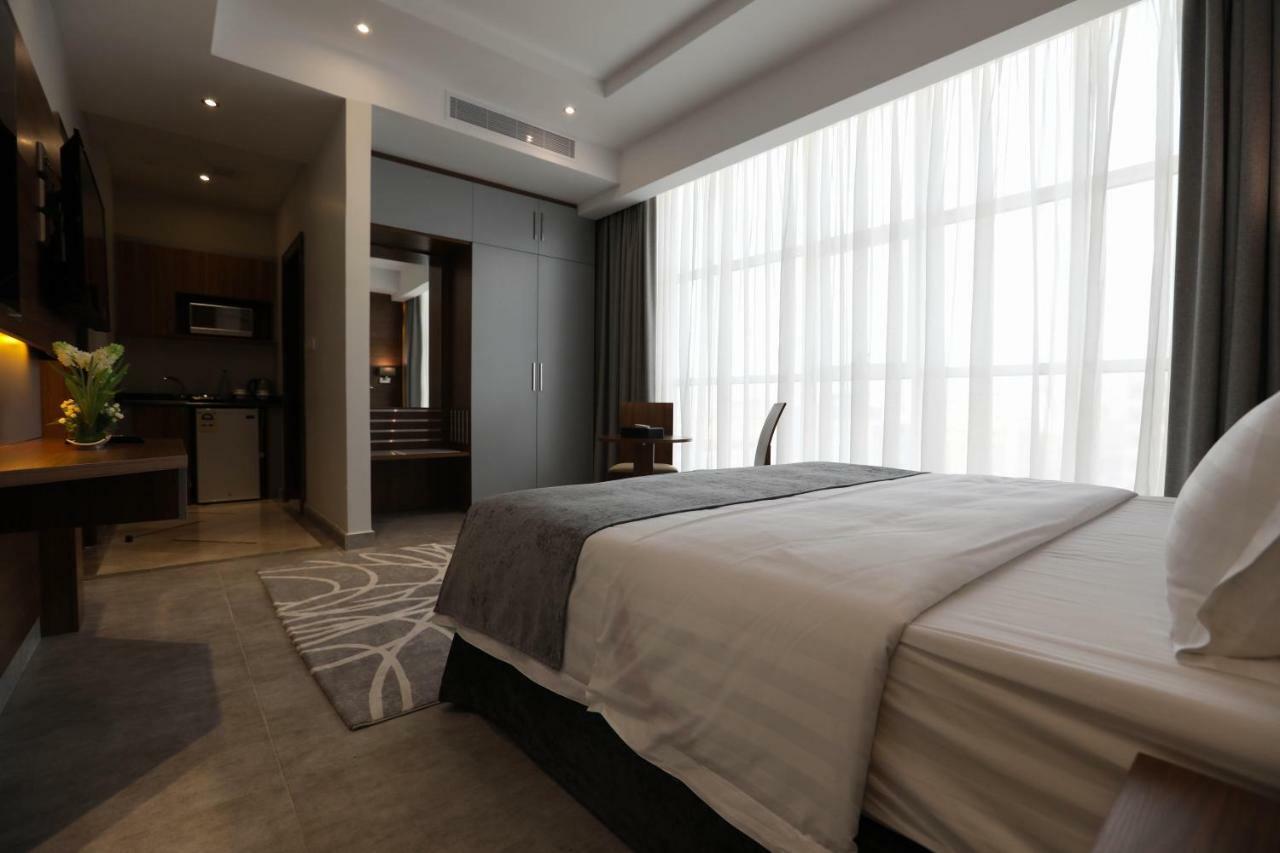 Hotel Diamond Tower