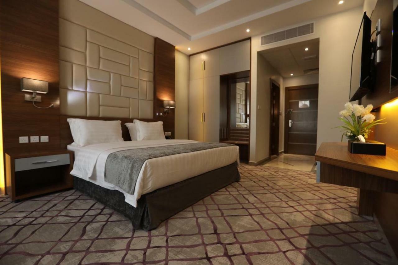 Hotel Diamond Tower 3*